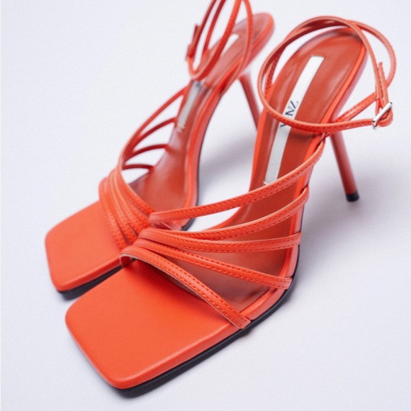 Coral red strappy heel - Picture 3 of 3
